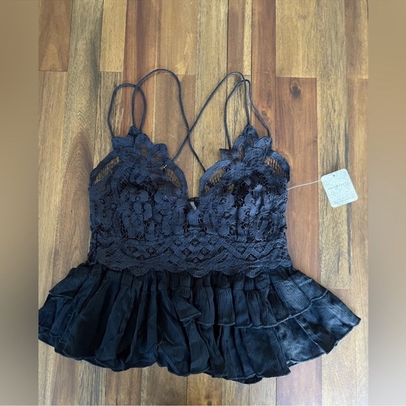 Free People black Adella top - Picture 5 of 7